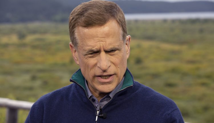 Kaplan says he's not in favor of the Fed increasing bond purchases

