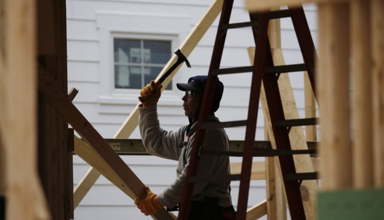 Newsletter: Construction boom, economic talks and a new high for stocks - real-time economy

