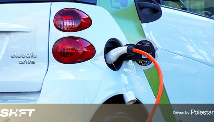 The pros and cons of EV batteries that fully charge in 5 minutes

