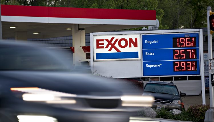 Chevron and Exxon talked about the merger last year: reports

