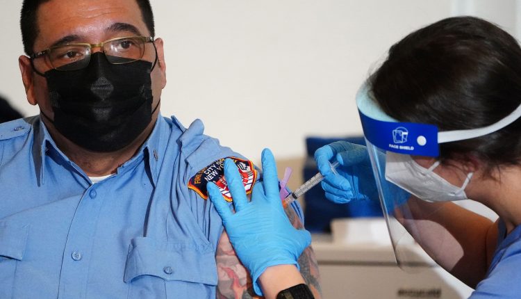 New York Mayor de Blasio plans to immunize 1 million residents in January

