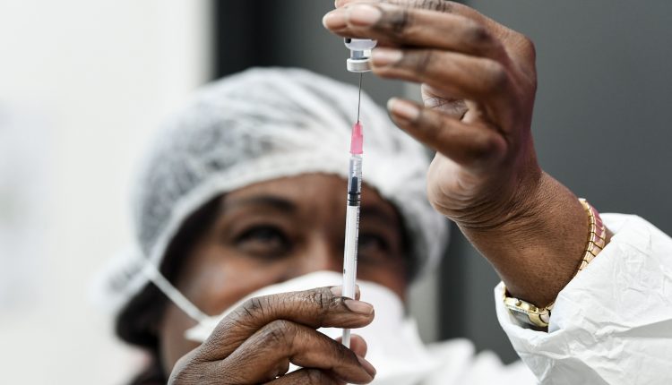 Pfizer supplies up to 40 million Covid vaccine doses to the global Covax program

