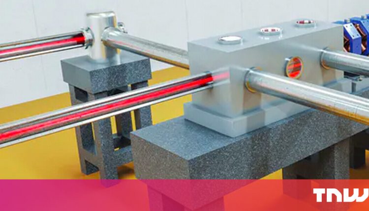 This tiny particle accelerator fits into a large room, making it much more practical than the one from CERN

