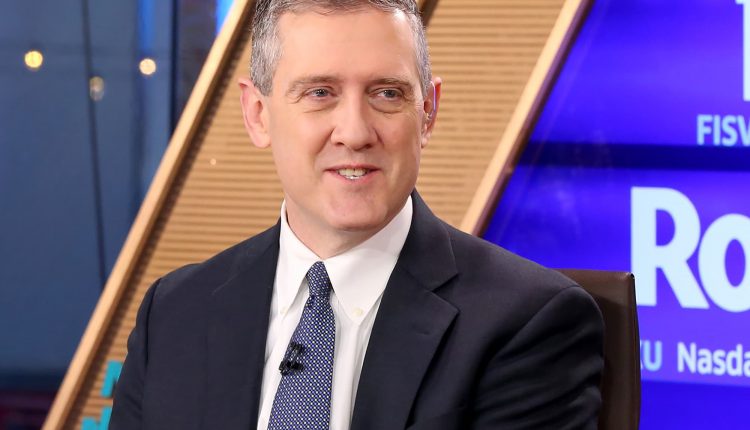 Fed's Bullard sees no asset bubble and doubts will soon intensify

