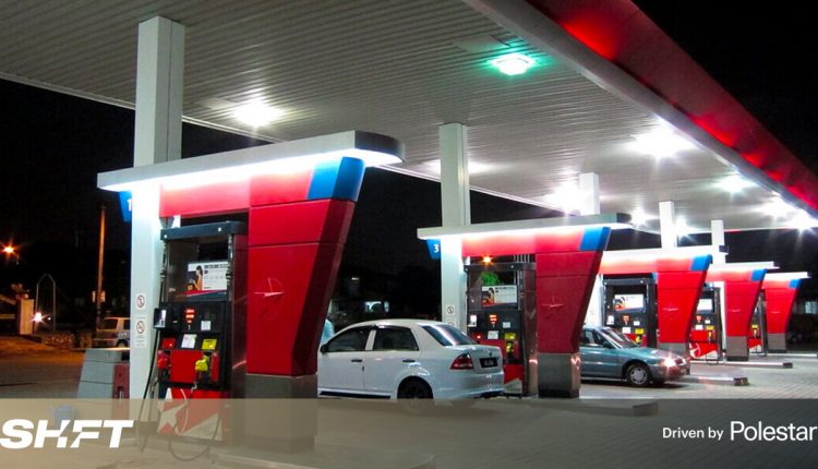 Californian company Petaluma is the first US city to ban new gas stations

