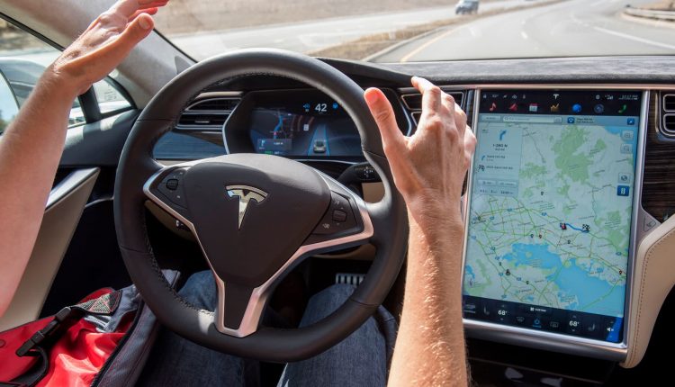 Tesla uses customers to test AV technology on public roads: NTSB

