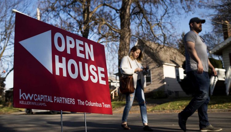 The demand for mortgage applications stagnates as interest rates rise

