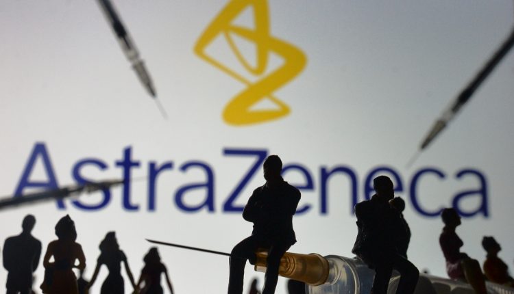 Germany suspends the use of AstraZeneca's Covid shot for those under 60

