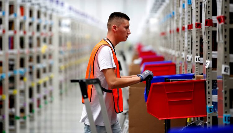 Jeff Bezos is obsessed with a common Amazon warehouse violation

