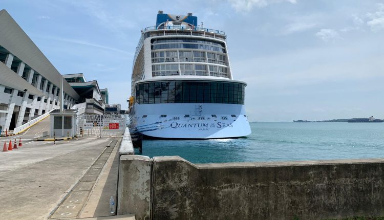 Royal Caribbean CEO Fain praises CDC's new way of resuming US cruises

