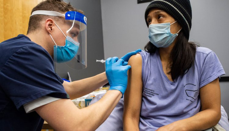 According to Fauci, two shots from Pfizer or Moderna are better than one

