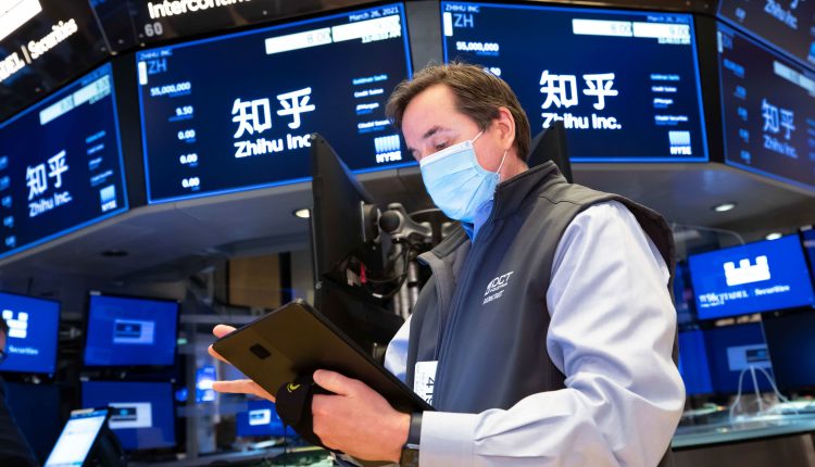 The stock futures are flat ahead of the start of the earnings season

