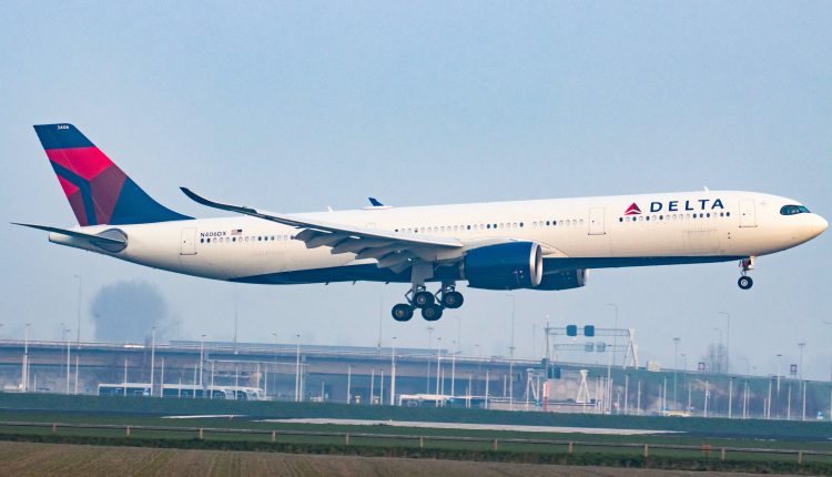 Airline executives doubt the borders are still closed

