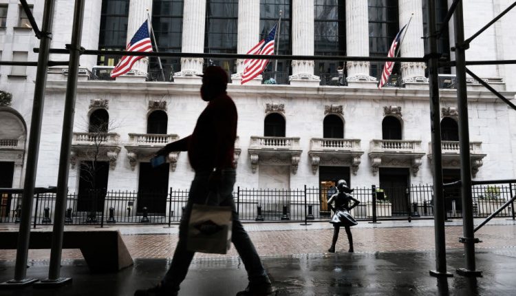 5 things you should know before the stock market opens on Friday April 16th

