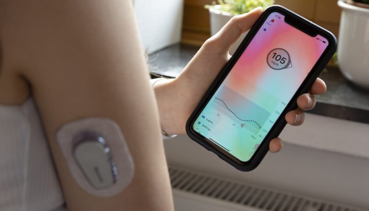 Diabetes and the benefits, risks of personal health on the internet

