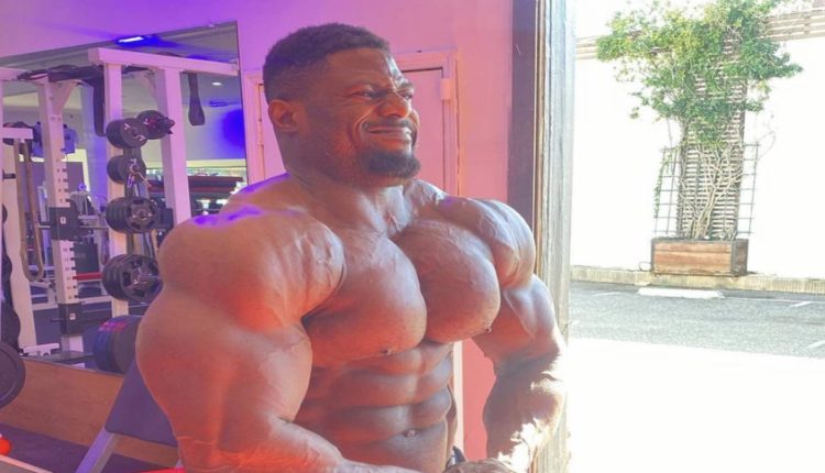 Andrew Jacked looks shredded as he seeks first career Arnold Classic title

