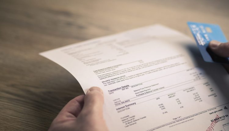 Borrowers lack the best way to pay off credit card debt

