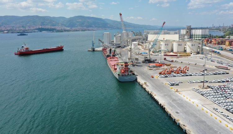 What Ukraine's Declining Grain Production Means for Global Food Trade

