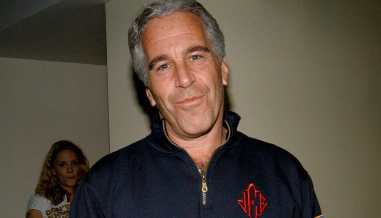 Judge warns JPMorgan Chase over Jeffrey Epstein evidence

