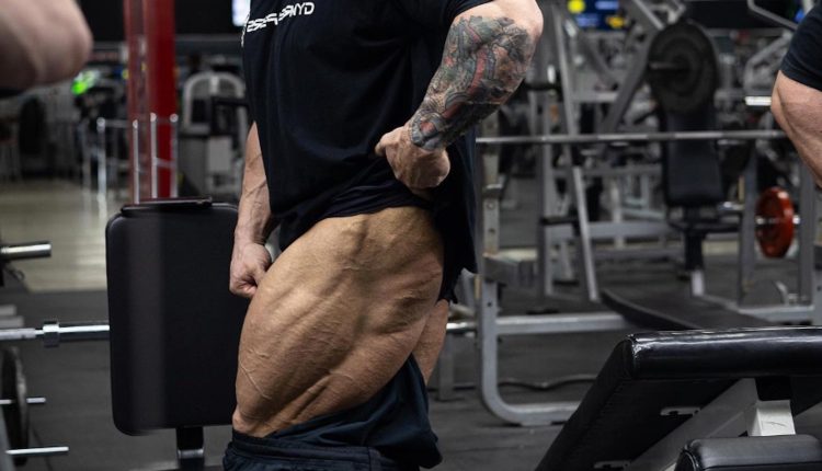 Iain Valliere reveals shredded legs as he prepares for Toronto Pro 2023

