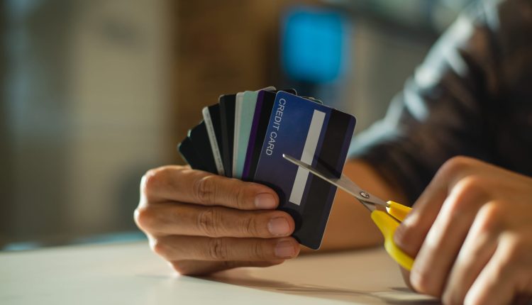 Credit crunch worries at 10-year plus high, New York Fed survey says