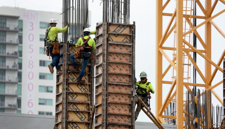 Private payrolls rose 89,000 in September