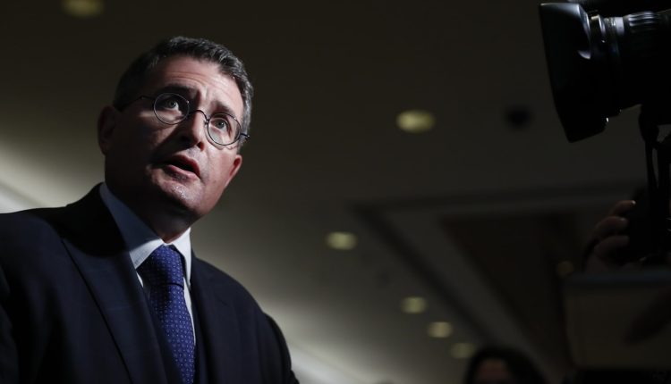 Leonard Leo, Harlan Crow subpoena votes postponed