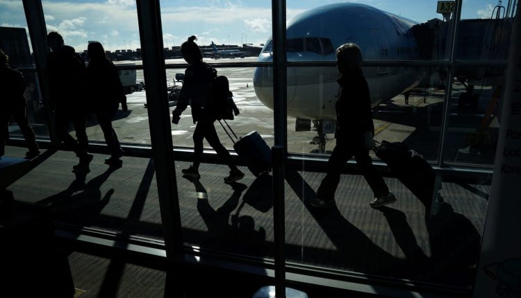 Airlines shave minutes off flight times with faster boarding, new tech