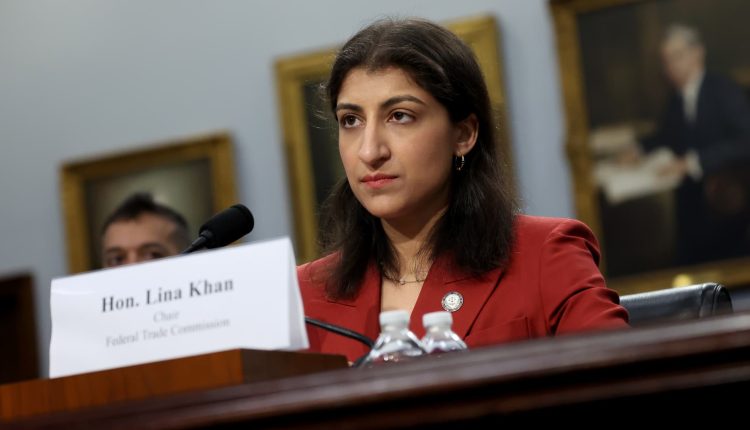 FTC sues drug brokers for allegedly exaggerating insulin prices

