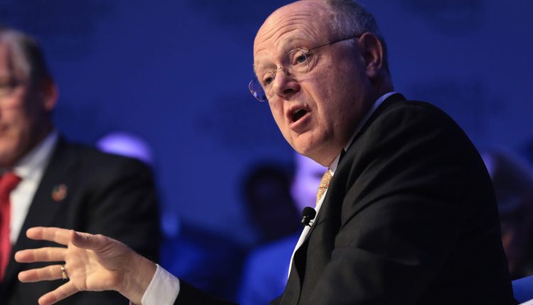 Pfizer threatened renegade executives before split: Starboard's Smith

