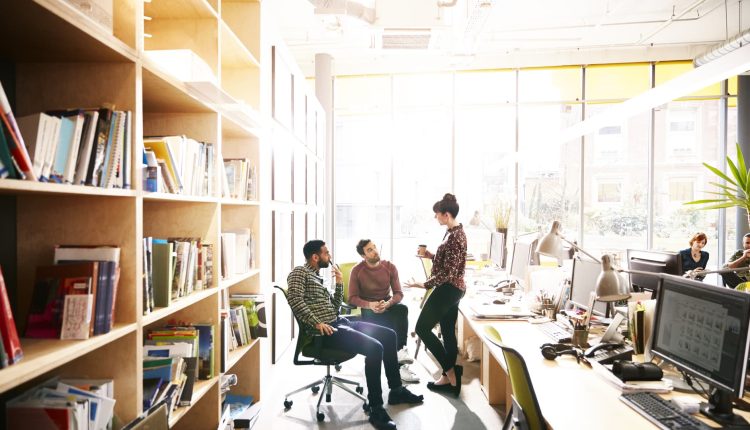 12 tips to help you master small talk better than most

