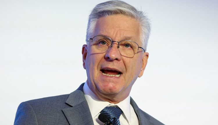 Fed's Waller leans toward cutting rates but worries about inflation

