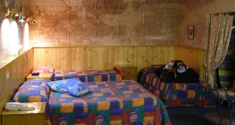 Climate change racial differences in the Australian desert? - Watts?

