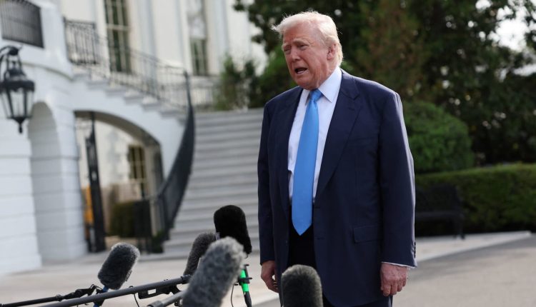 Trump's approval rate drops; Voters have doubts about the economy: surveys

