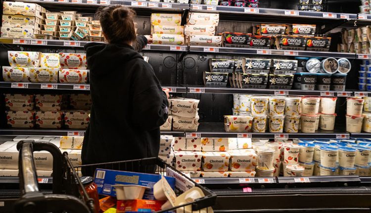 The consumer mood slips after the second lowest because the inflation expectations jump to tariffs

