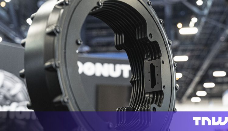 Finnish startup raises EUR 25 million to bring a "donut" engine in EV wheels

