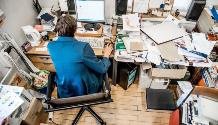 The "big stay" and a "no-morte, no-fire" killing change on the labor markets

