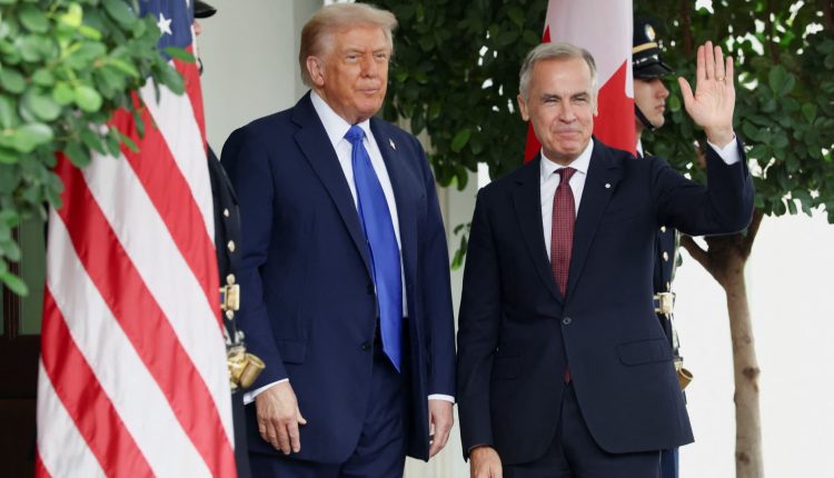 Trump imposes 10% tariff on Canada for Reagan's trade promotions

