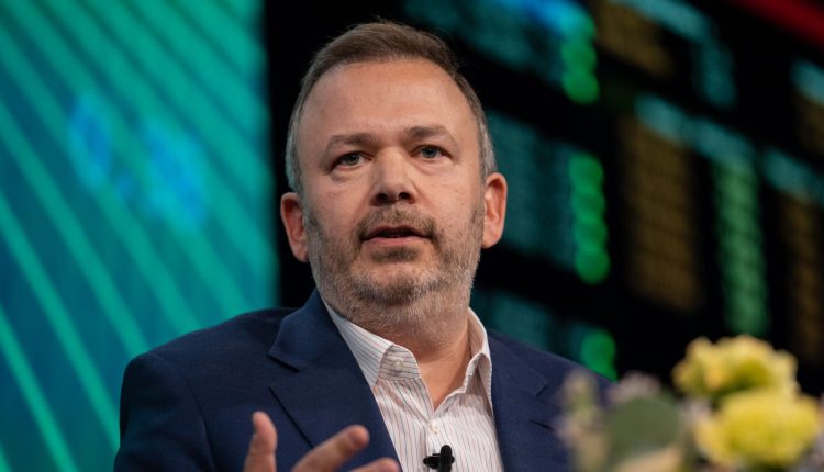 Saba Capital's Boaz Weinstein sets his sights on the technology fund led by Baillie Gifford

