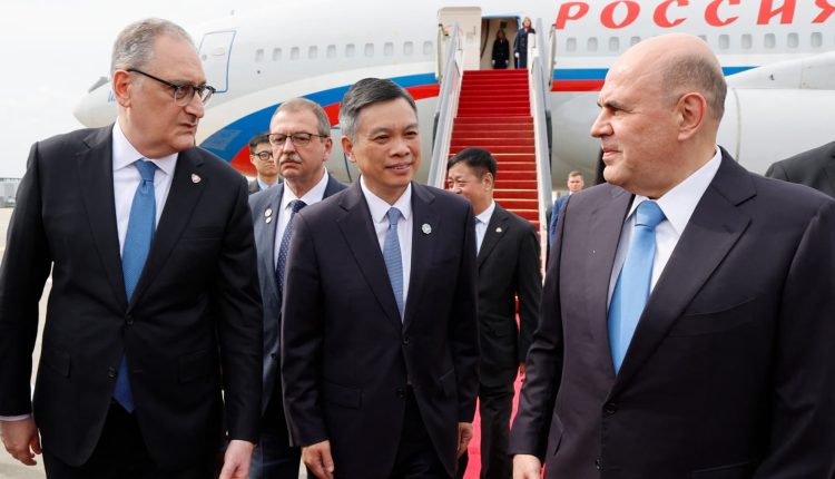 Russia wants to make friends with China after Trump's meeting with Xi

